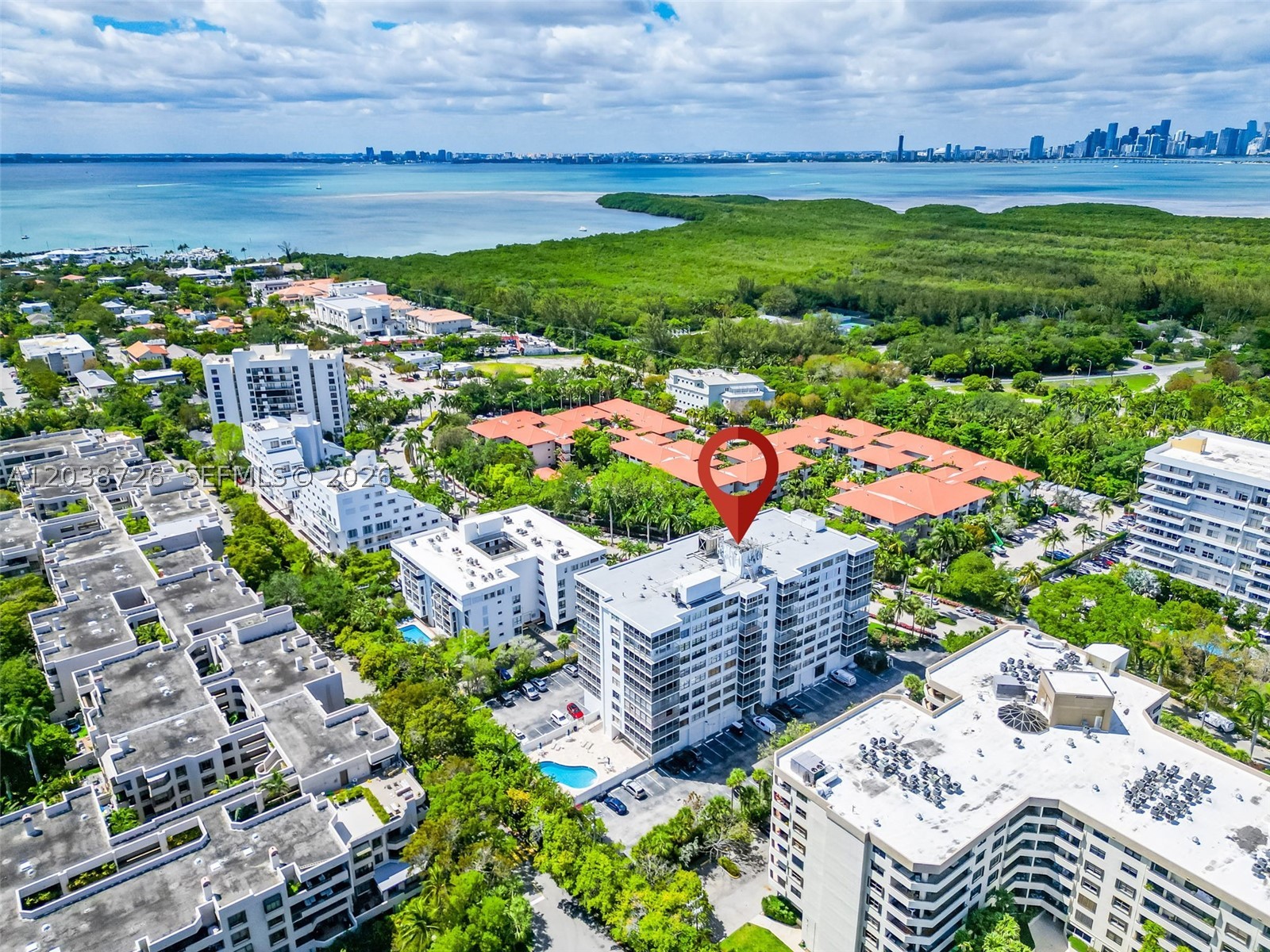ISLAND BREAKERS CONDO - Residential
