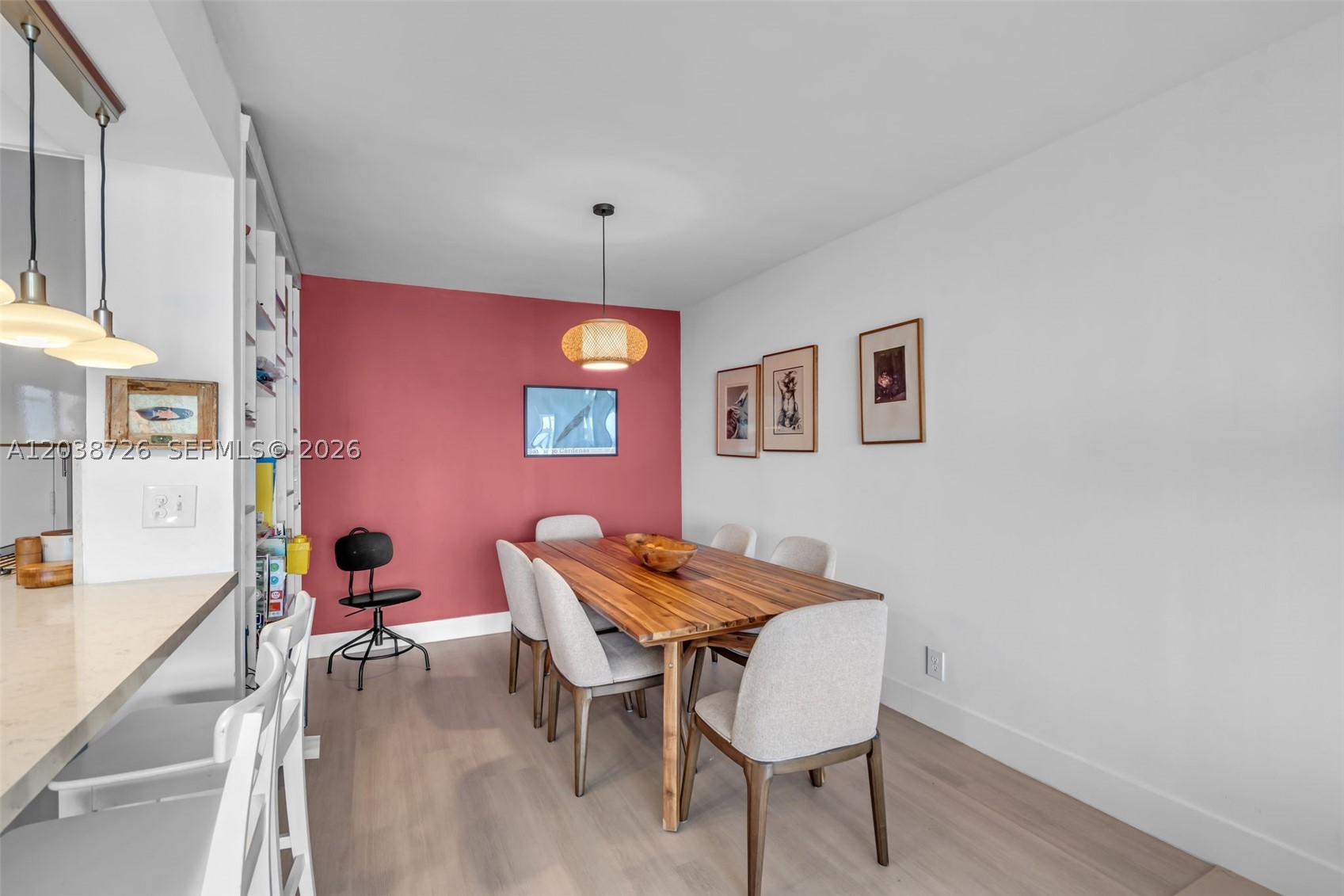 ISLAND BREAKERS CONDO - Residential