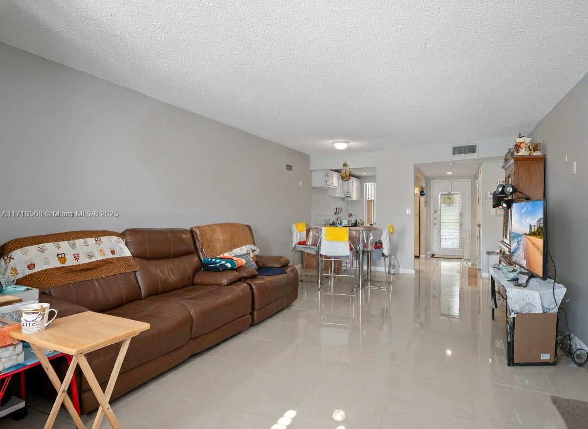 Sunrise Lakes - Residential