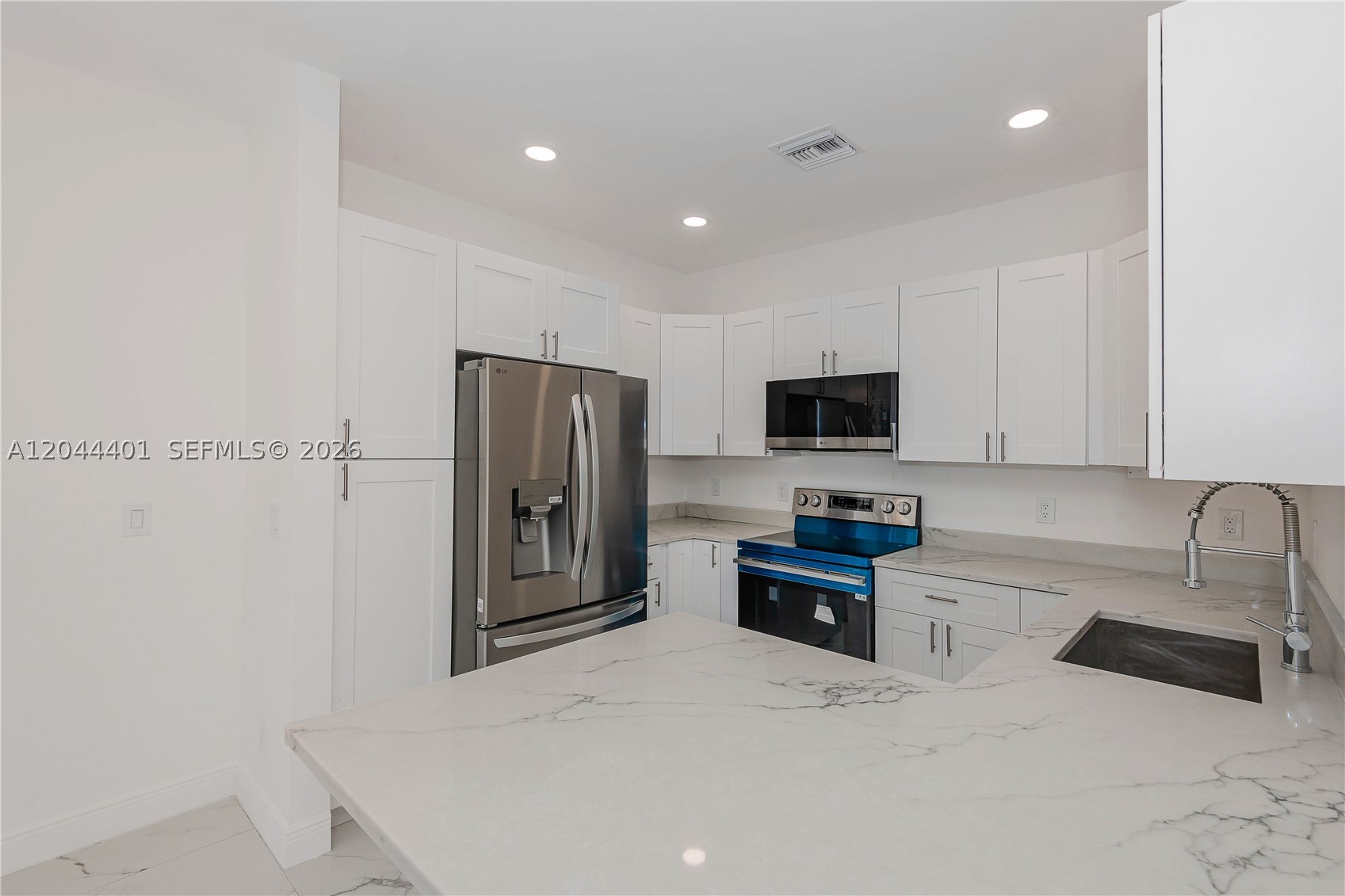 COLLEGE TRACT - Residential