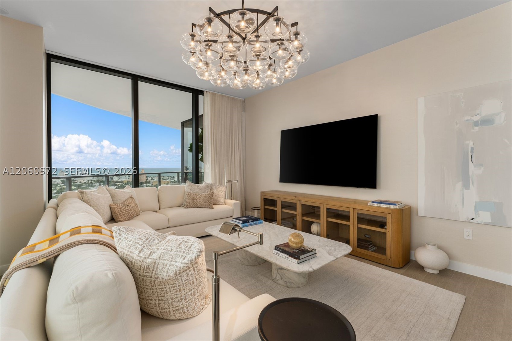 FIVE PARK - Residential