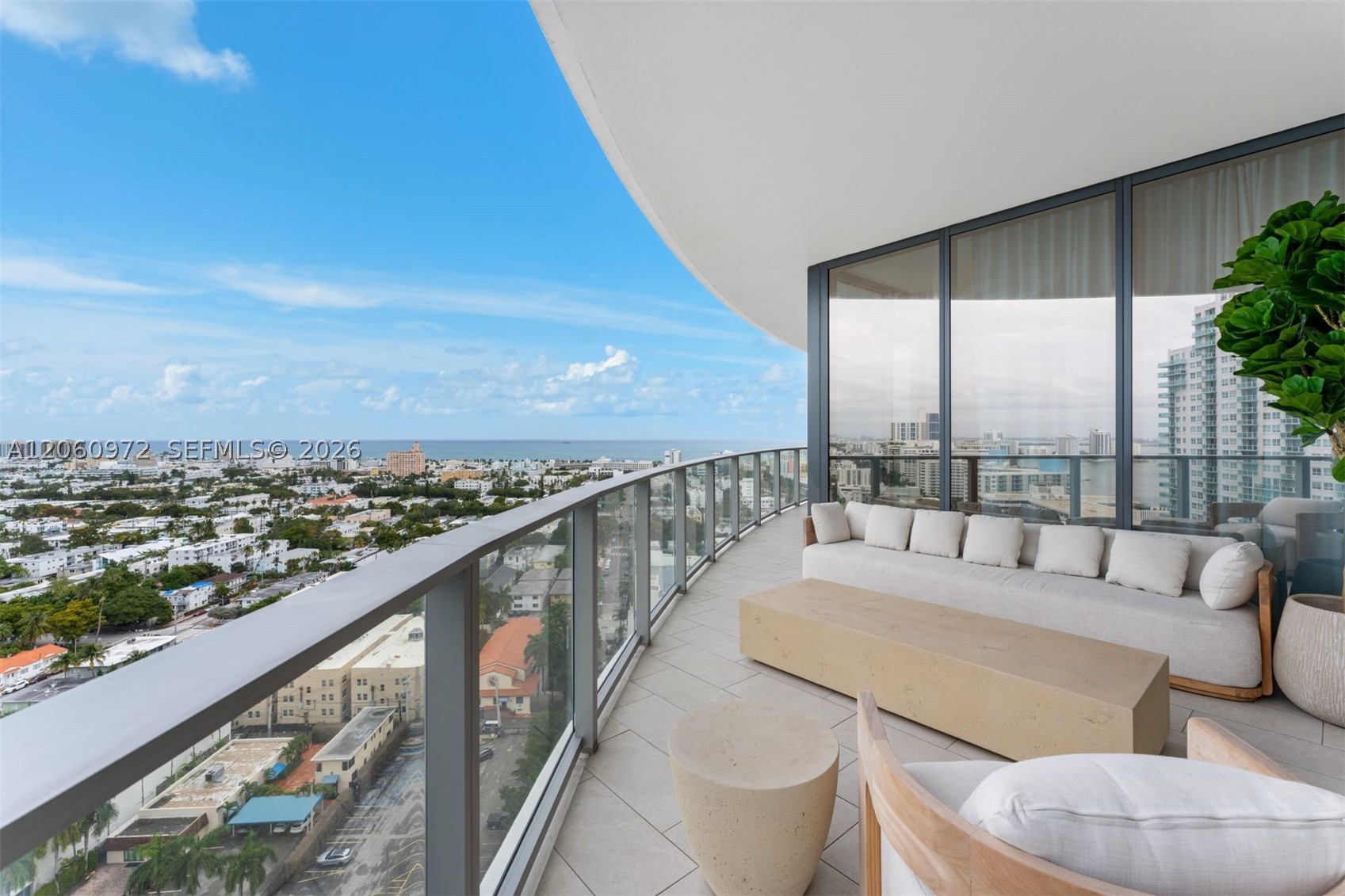 FIVE PARK - Residential
