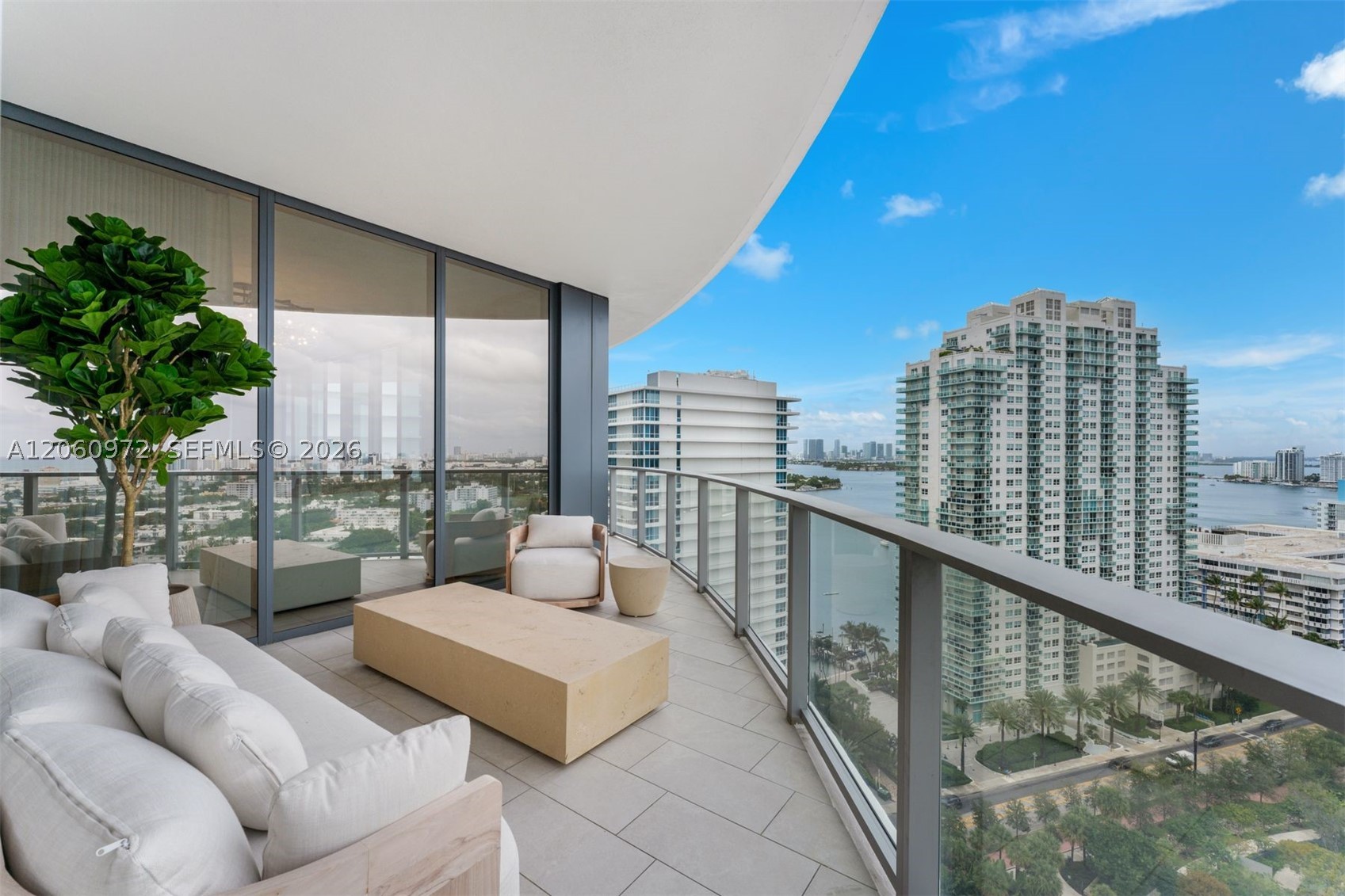 FIVE PARK - Residential