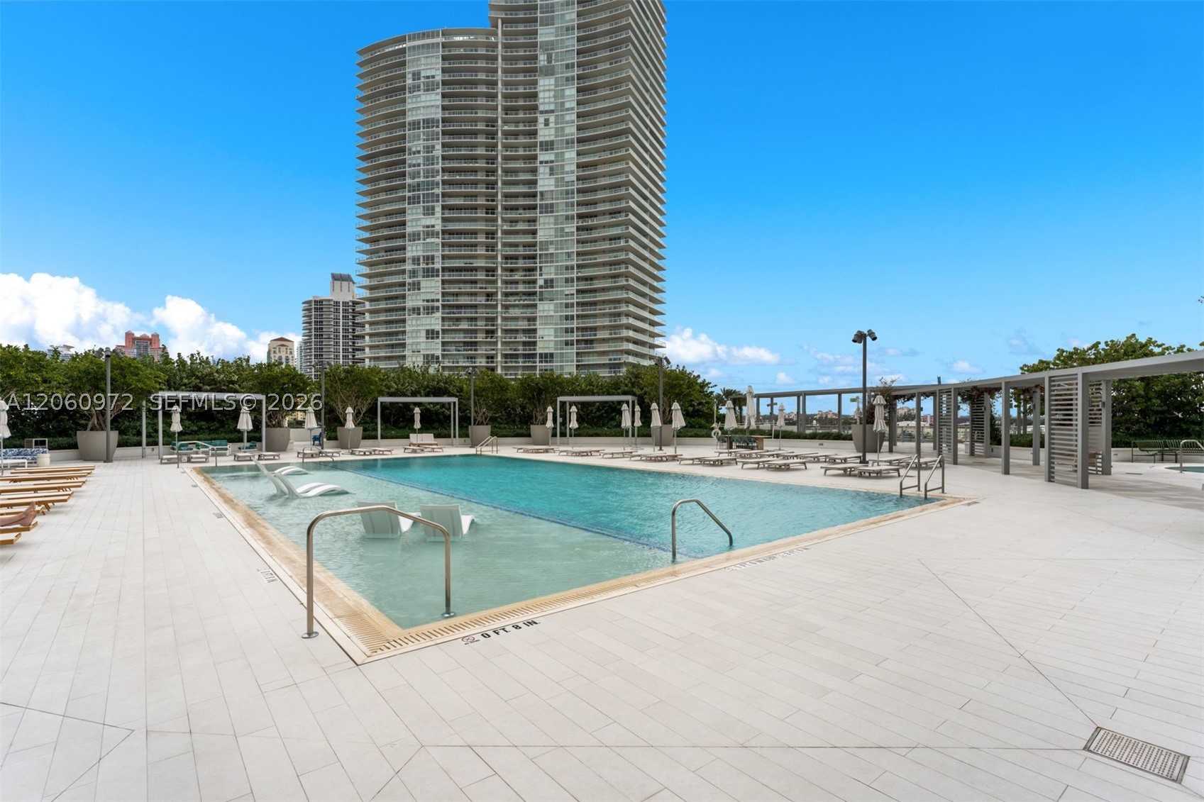 FIVE PARK - Residential