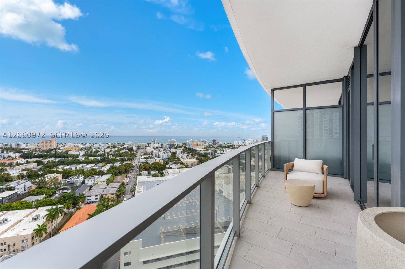 FIVE PARK - Residential