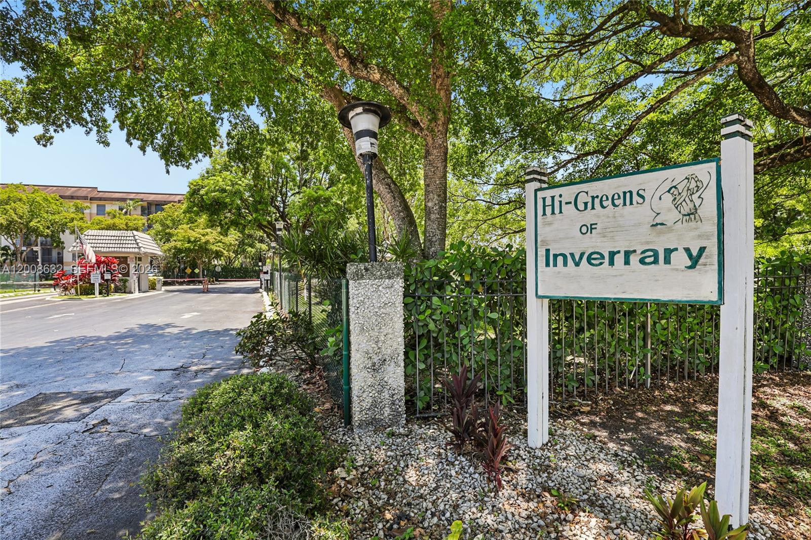 GREENS OF INVERRARY PHASE - Residential