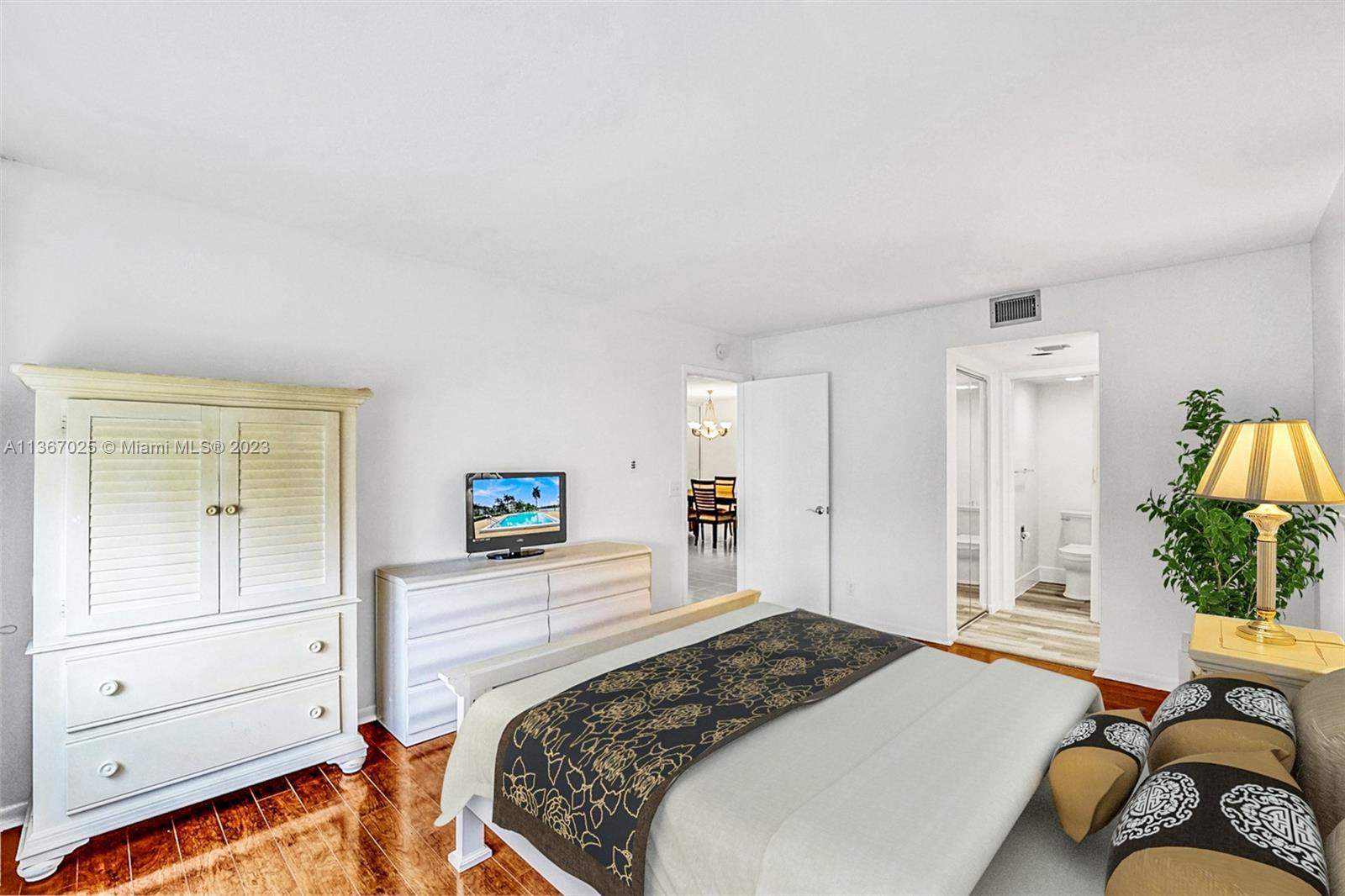 HAWTHORNE AT CENTURY VILL - Residential