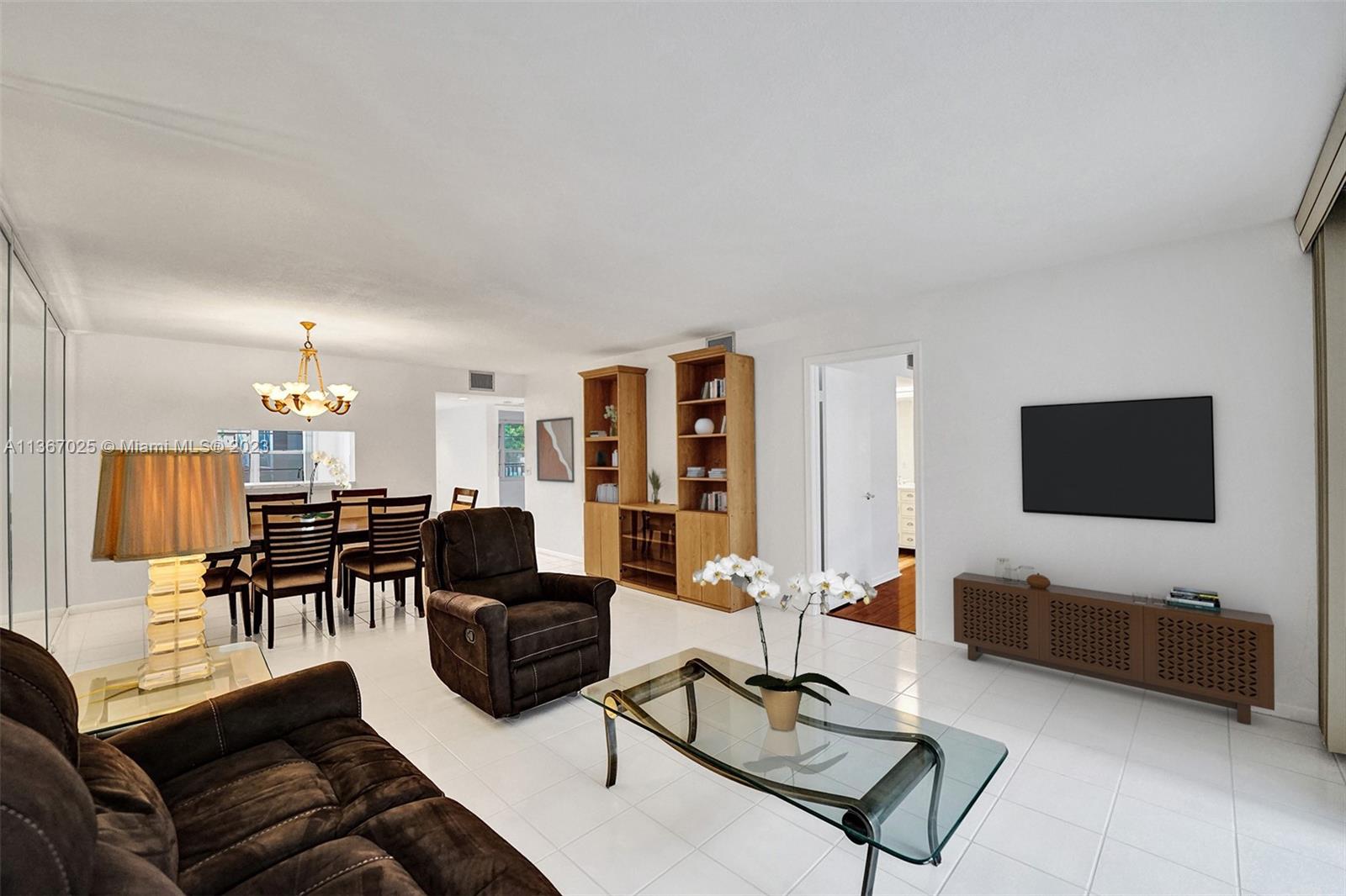 HAWTHORNE AT CENTURY VILL - Residential