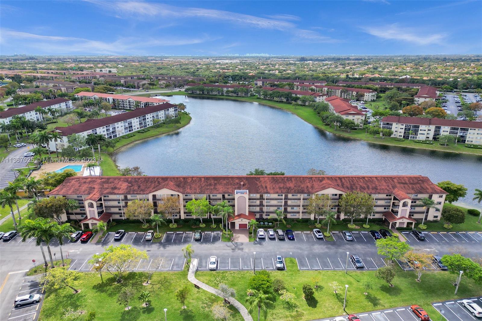 HAWTHORNE AT CENTURY VILL - Residential