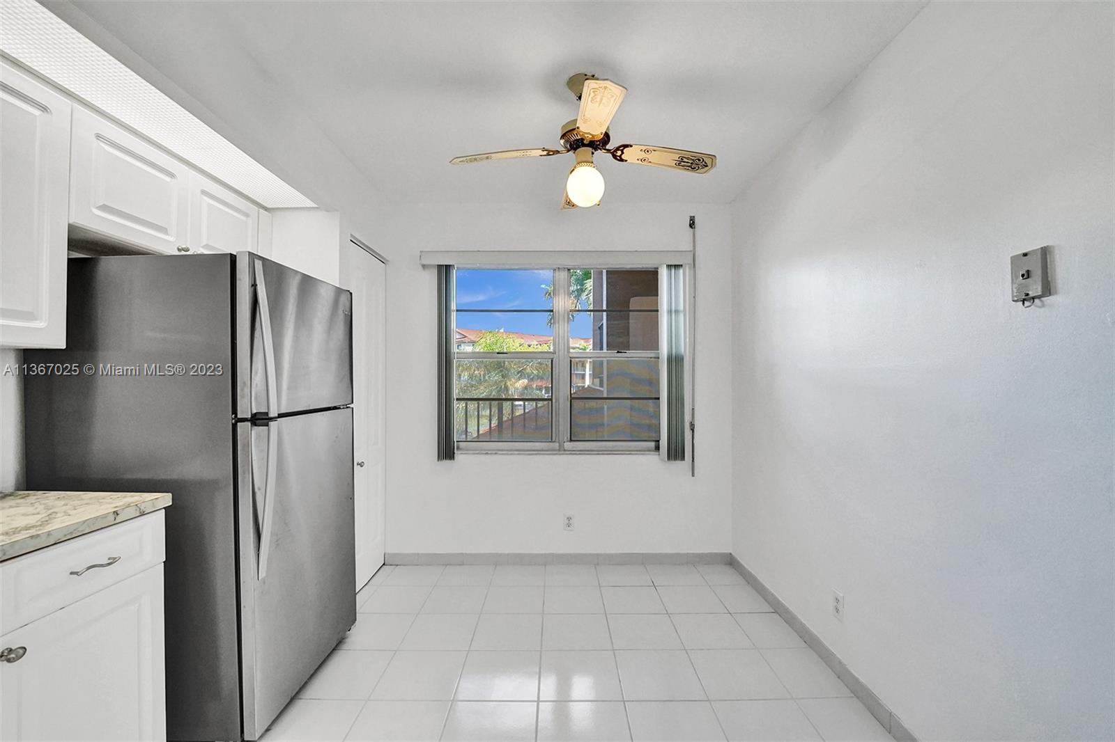 HAWTHORNE AT CENTURY VILL - Residential