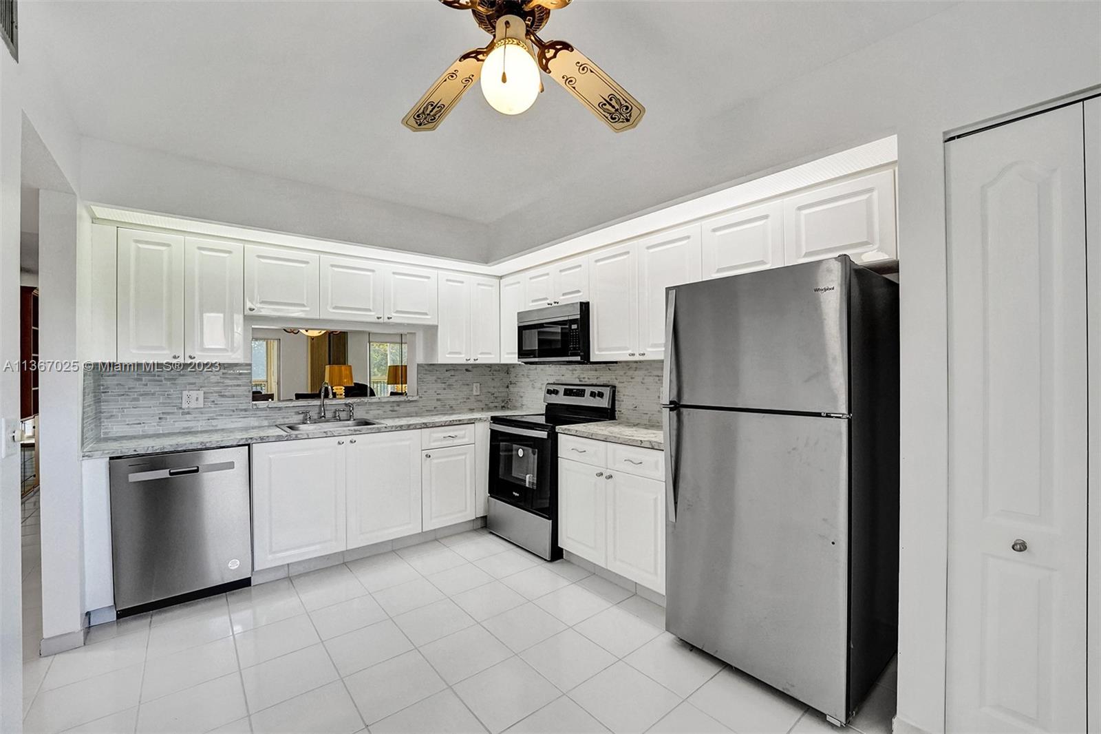 HAWTHORNE AT CENTURY VILL - Residential