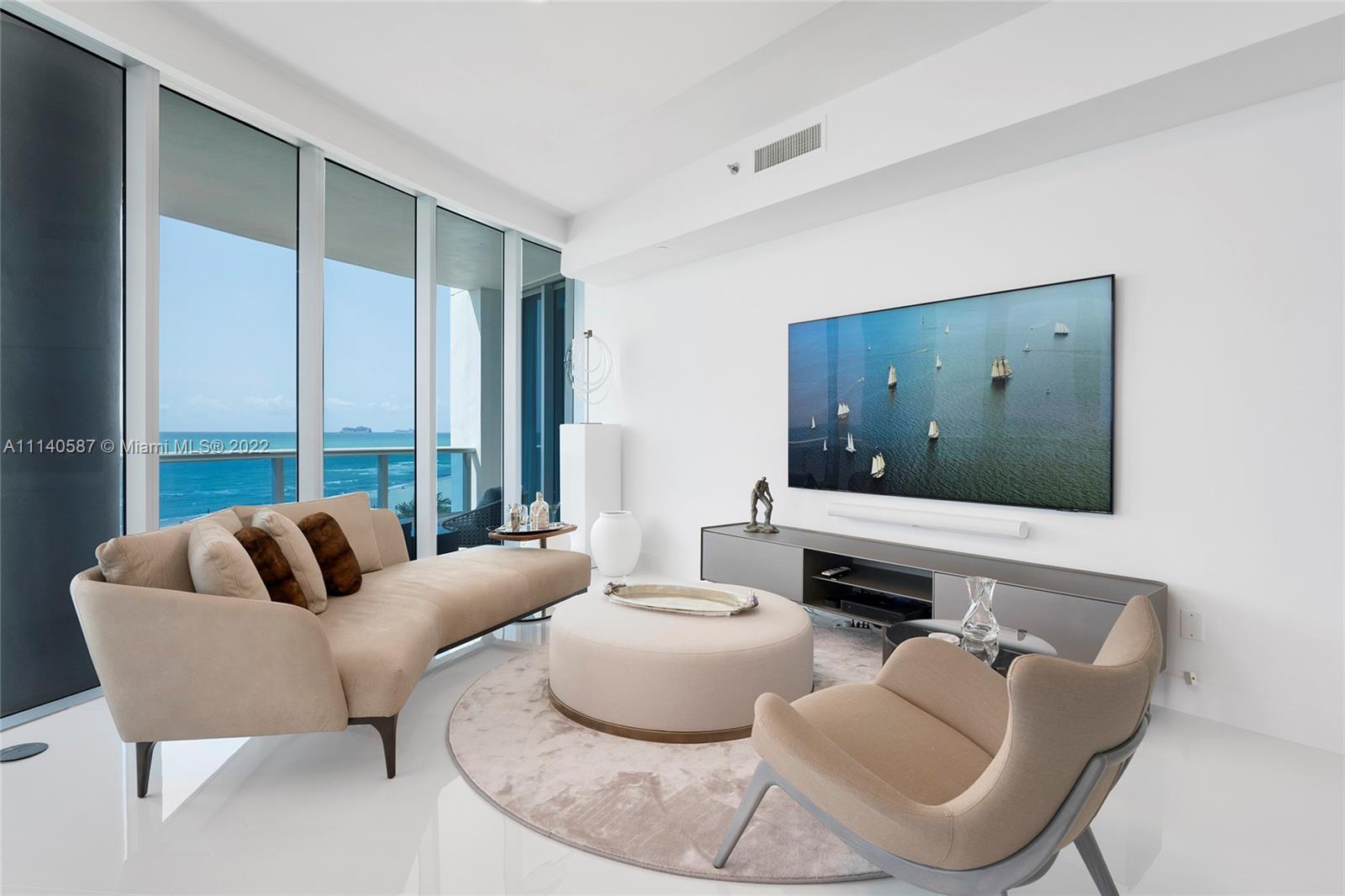 THE RESIDENCES AT THE BAT - Residential