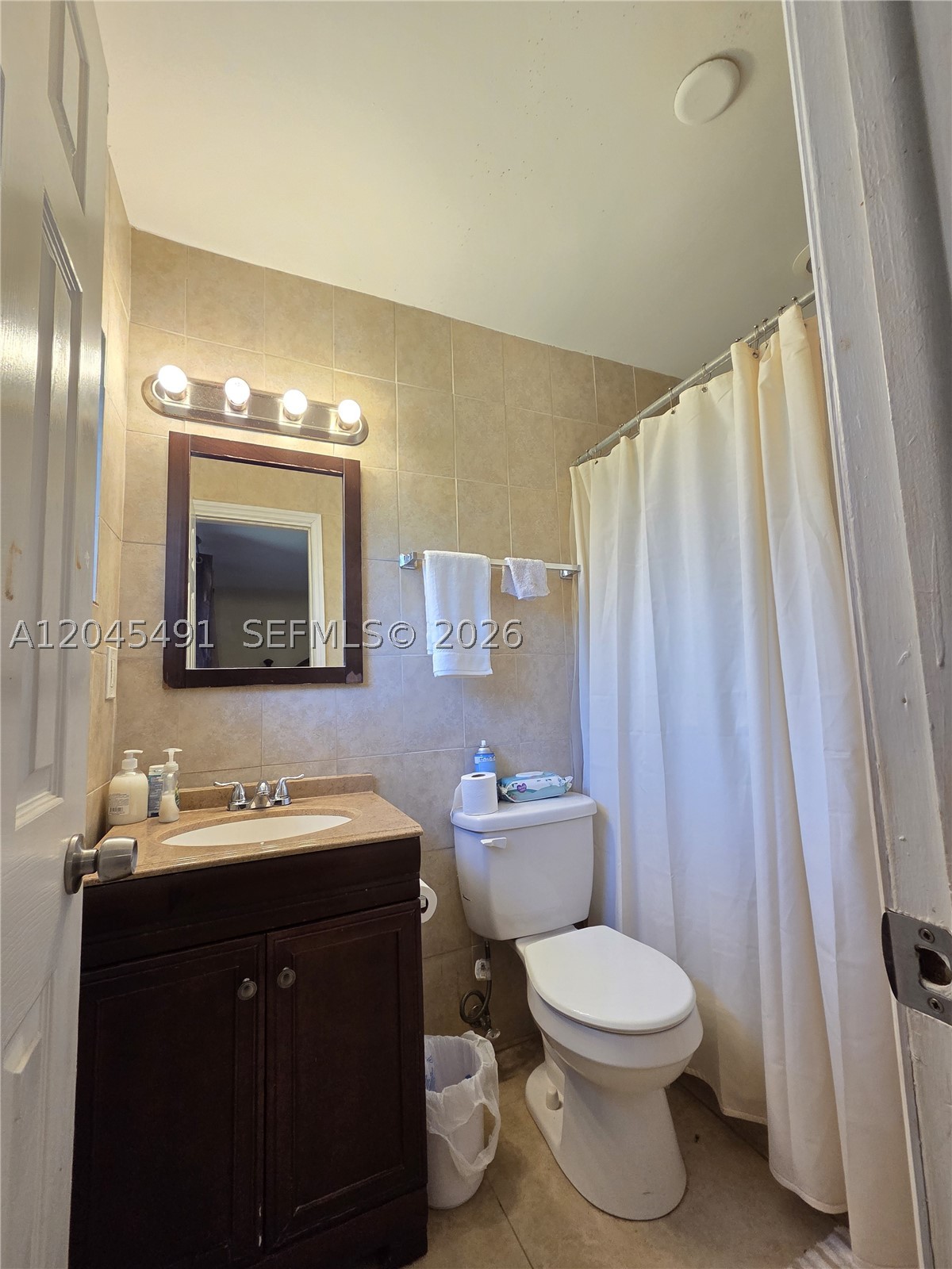 DEVON-AIRE ESTATES SEC 5 - Residential