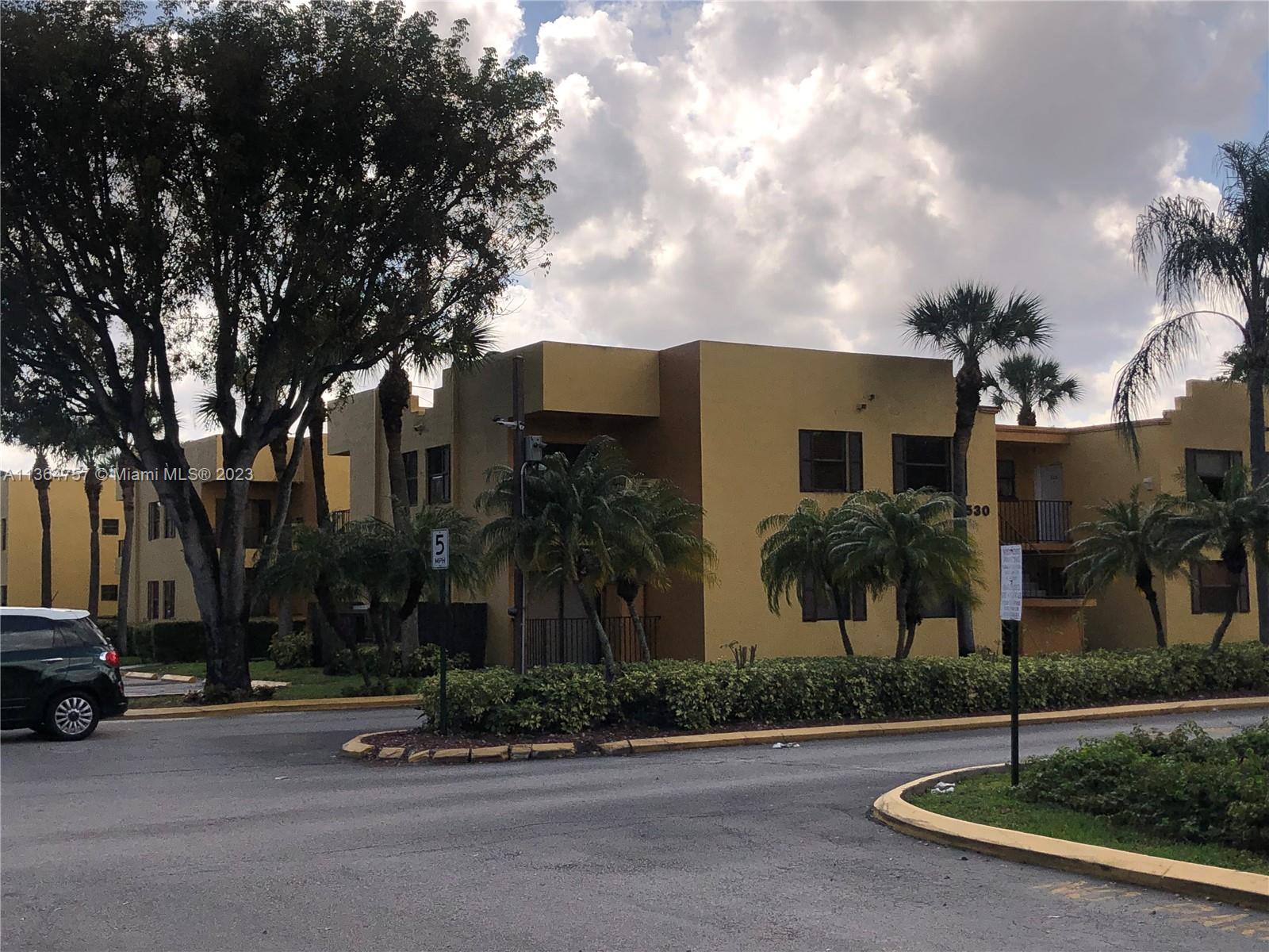 SOLEIL LAKE CONDO - Residential Lease