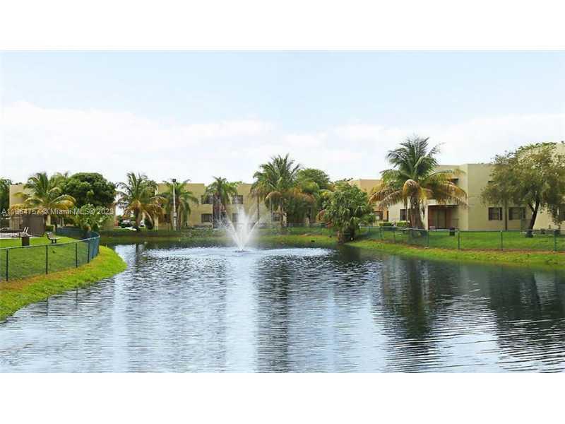 SOLEIL LAKE CONDO - Residential Lease