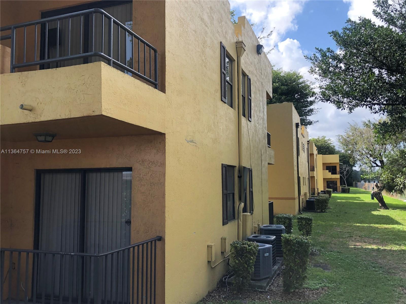 SOLEIL LAKE CONDO - Residential Lease