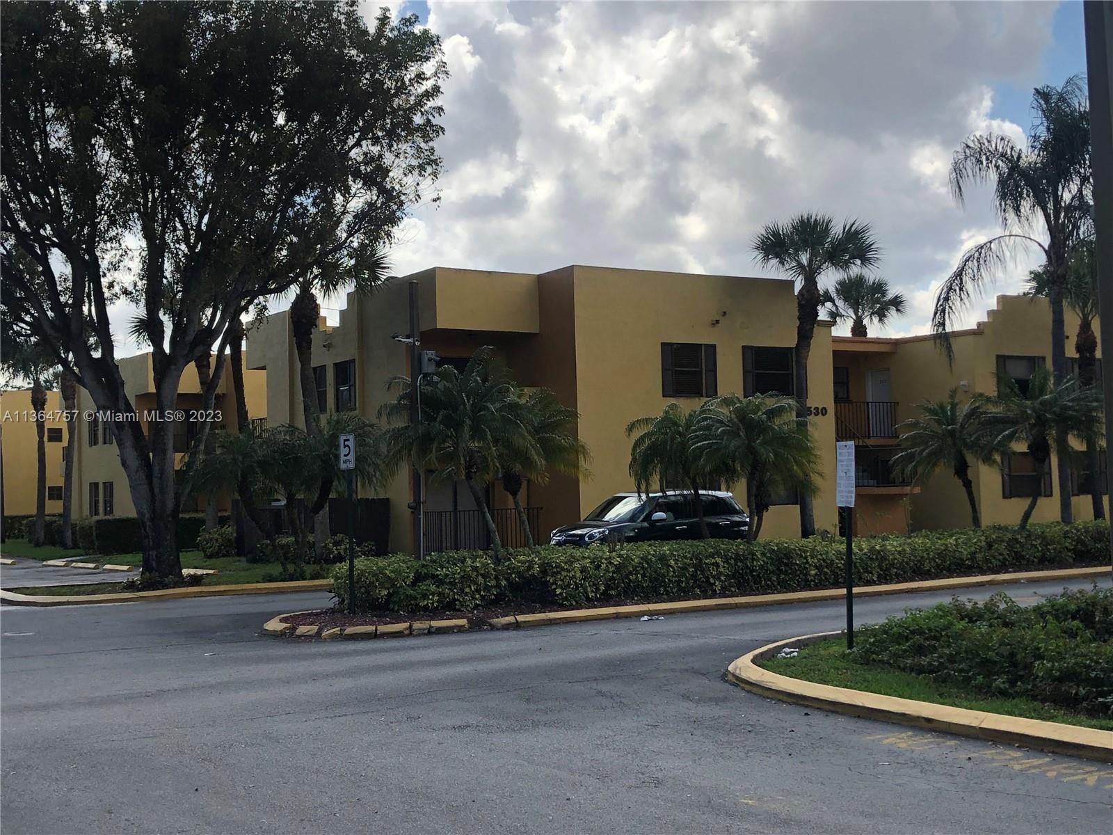 SOLEIL LAKE CONDO - Residential Lease