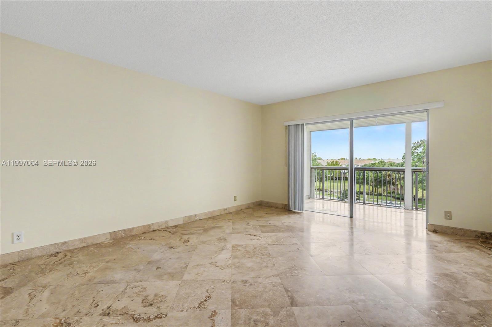 HILLCREST EAST NO 24 COND - Residential