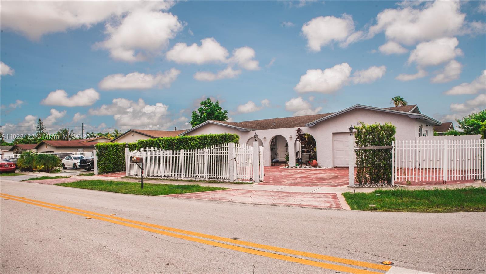 SOUTHLAND PINES - Residential