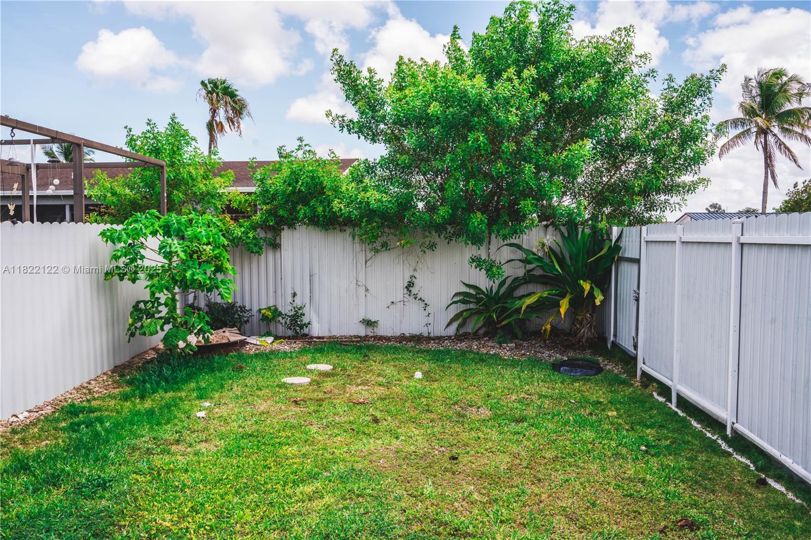 SOUTHLAND PINES - Residential