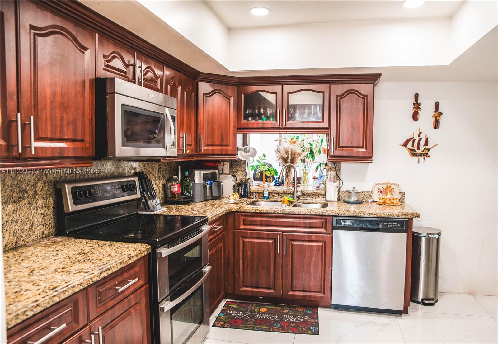 SOUTHLAND PINES - Residential