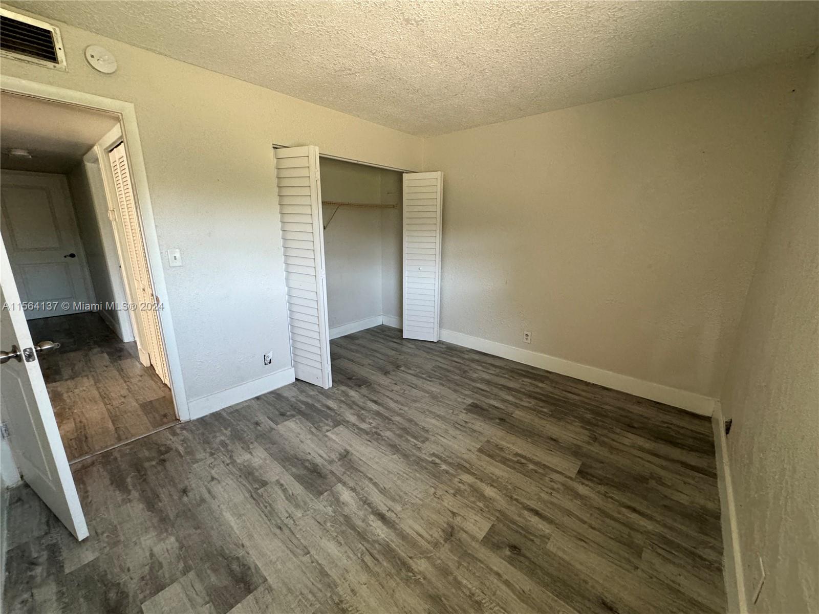 WELLEBY UNIT 2 - Residential