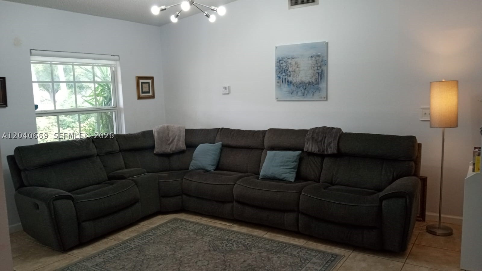 HERITAGE LAKE ESTATES SEC - Residential