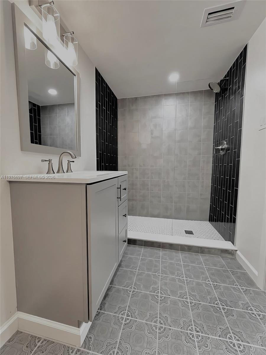FORT MYERS - Residential