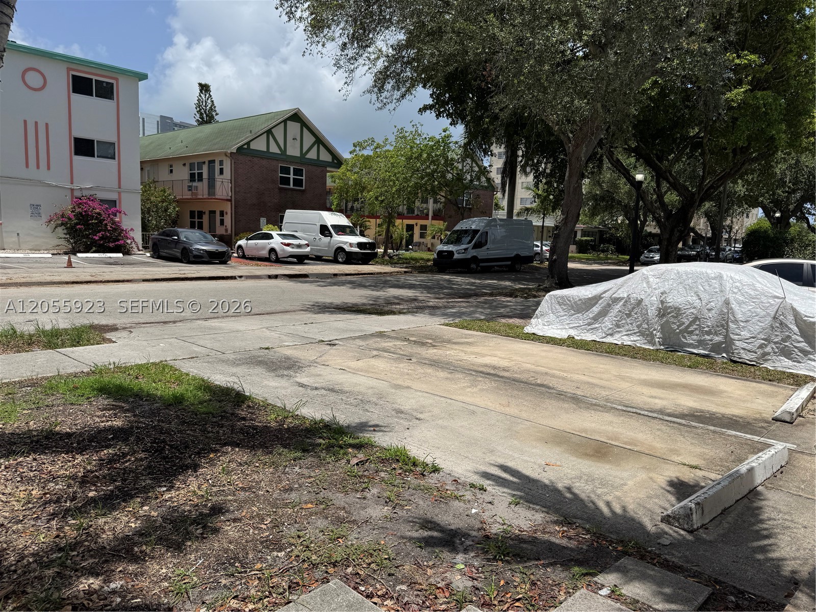 JEFFERSON APTS CO-OP - Residential