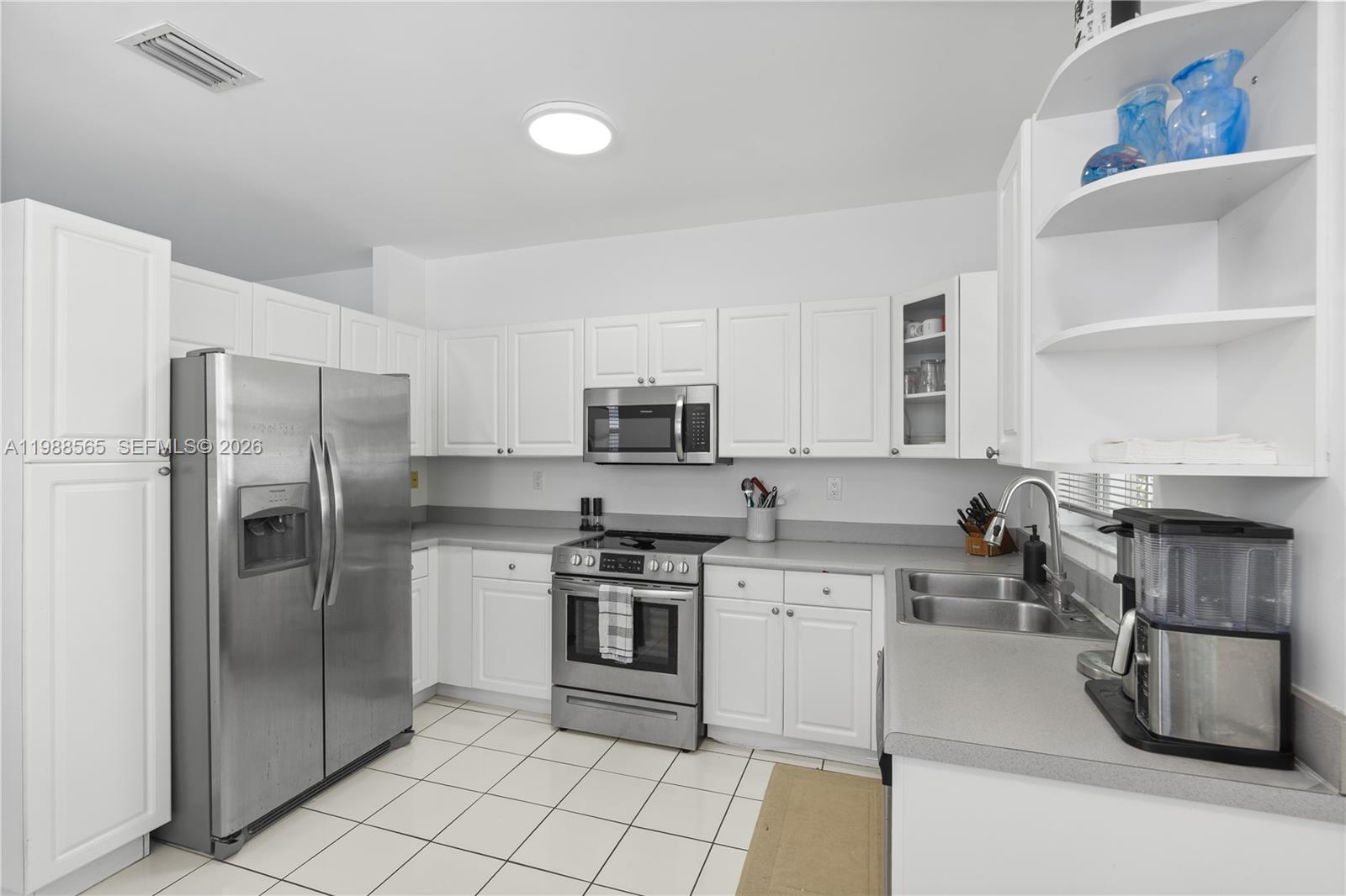 WEST LAKE VILLAGE PLAT - Residential