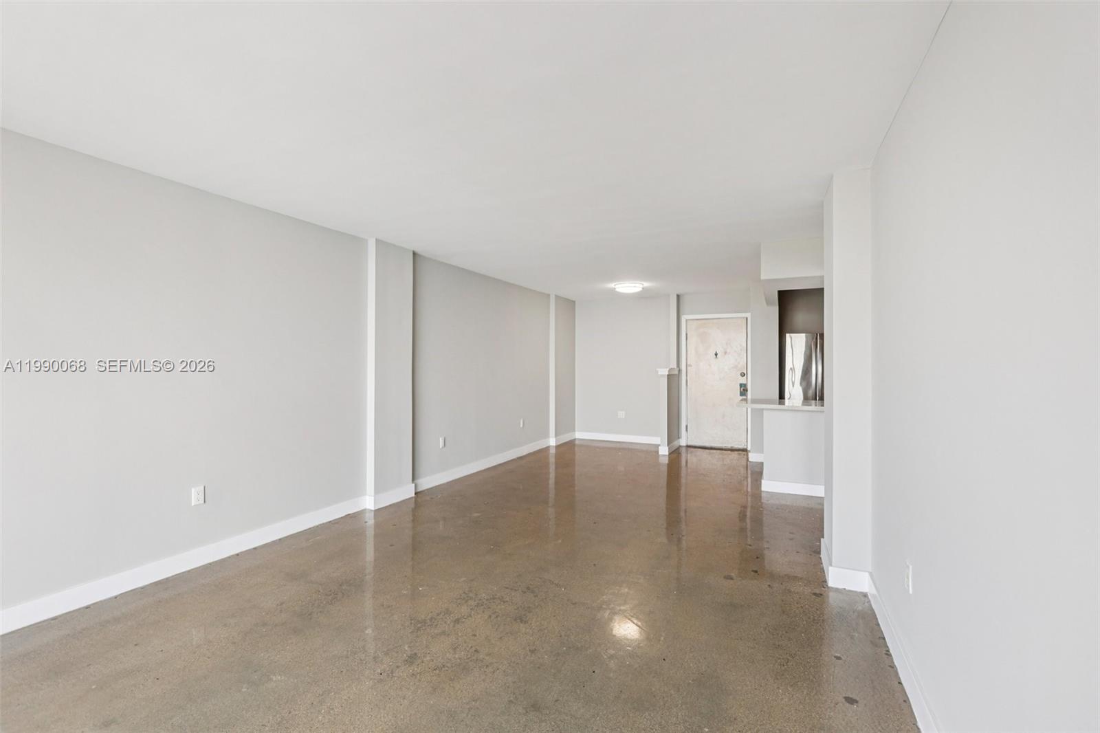 STRATFORD HOUSE CONDO - Residential
