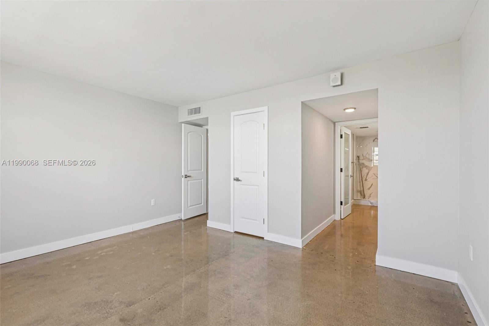 STRATFORD HOUSE CONDO - Residential