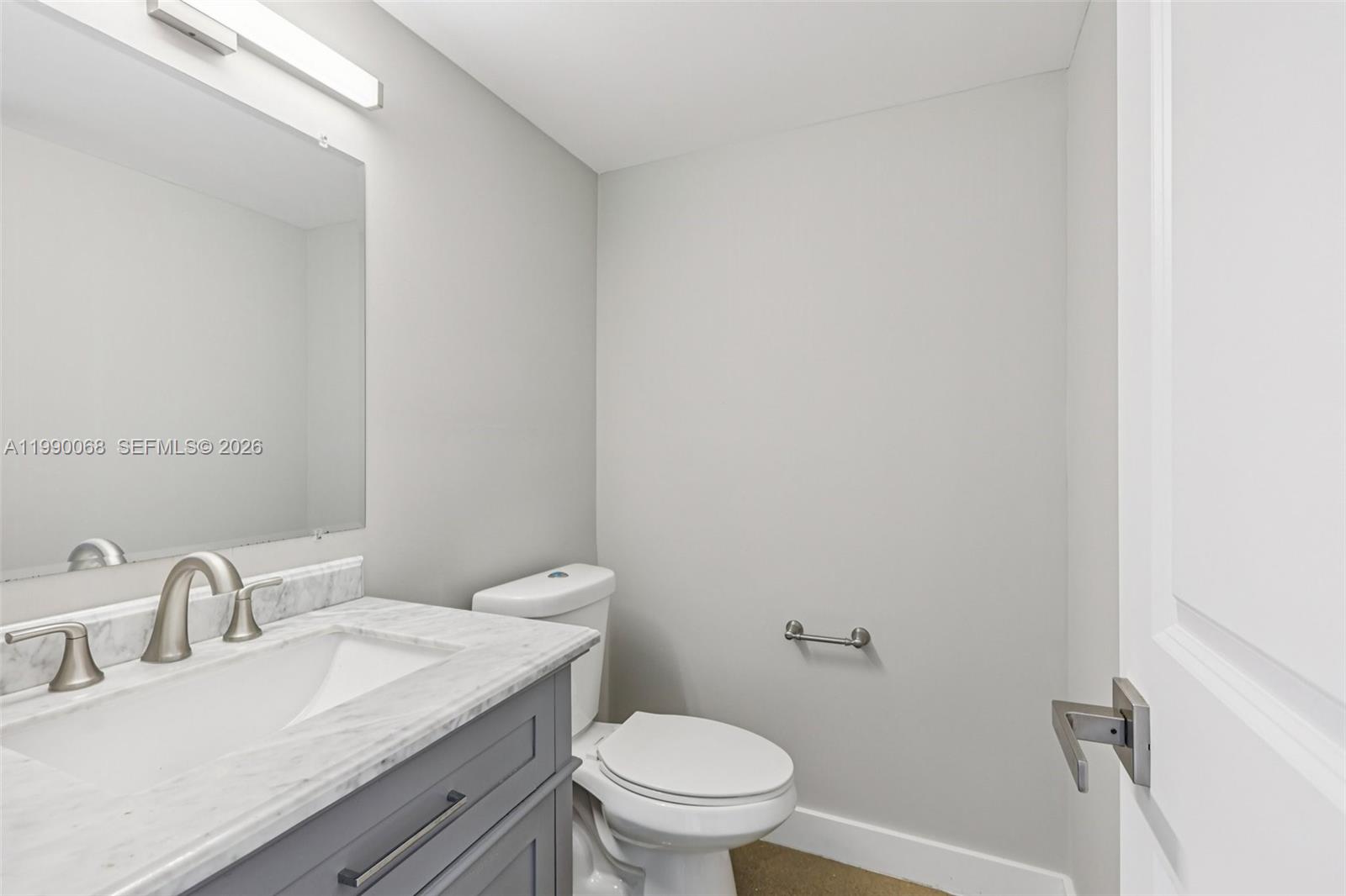 STRATFORD HOUSE CONDO - Residential