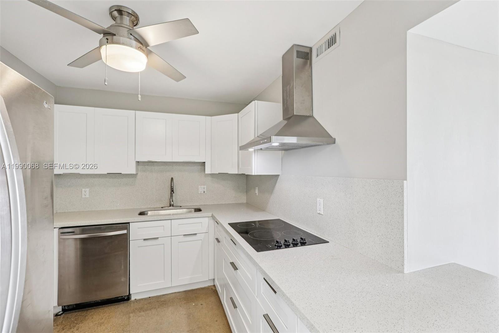 STRATFORD HOUSE CONDO - Residential