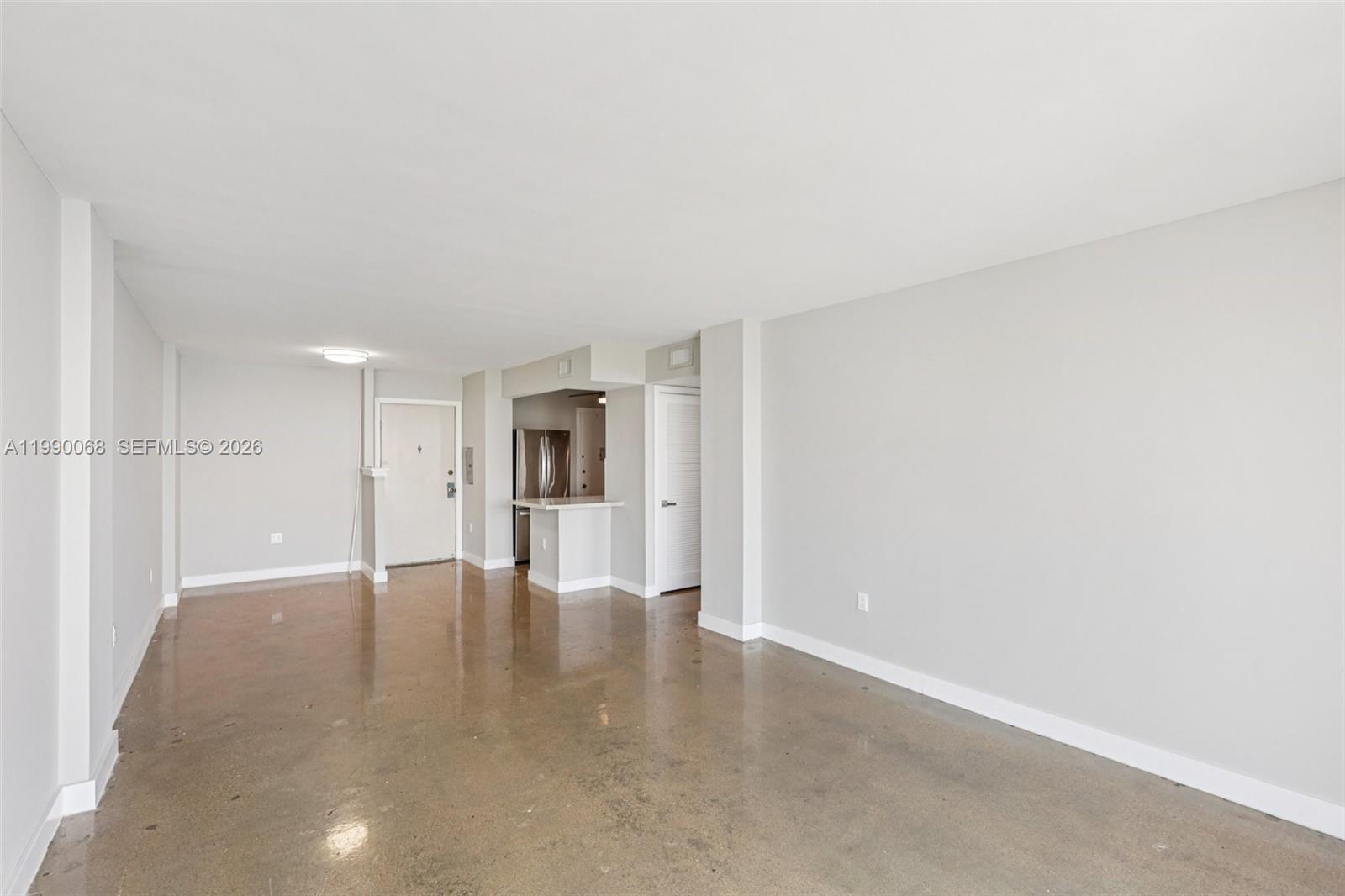 STRATFORD HOUSE CONDO - Residential