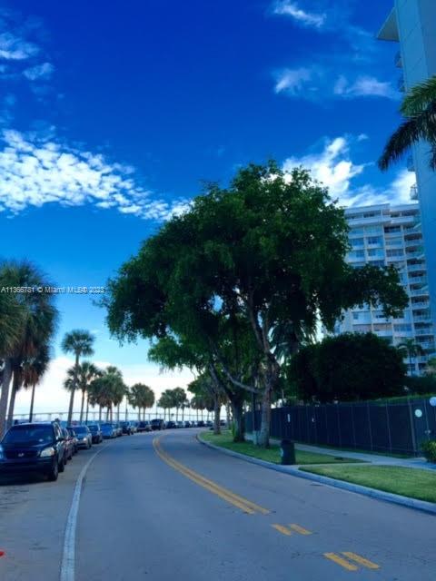 BRICKELL BAY TOWER CONDO - Residential Lease