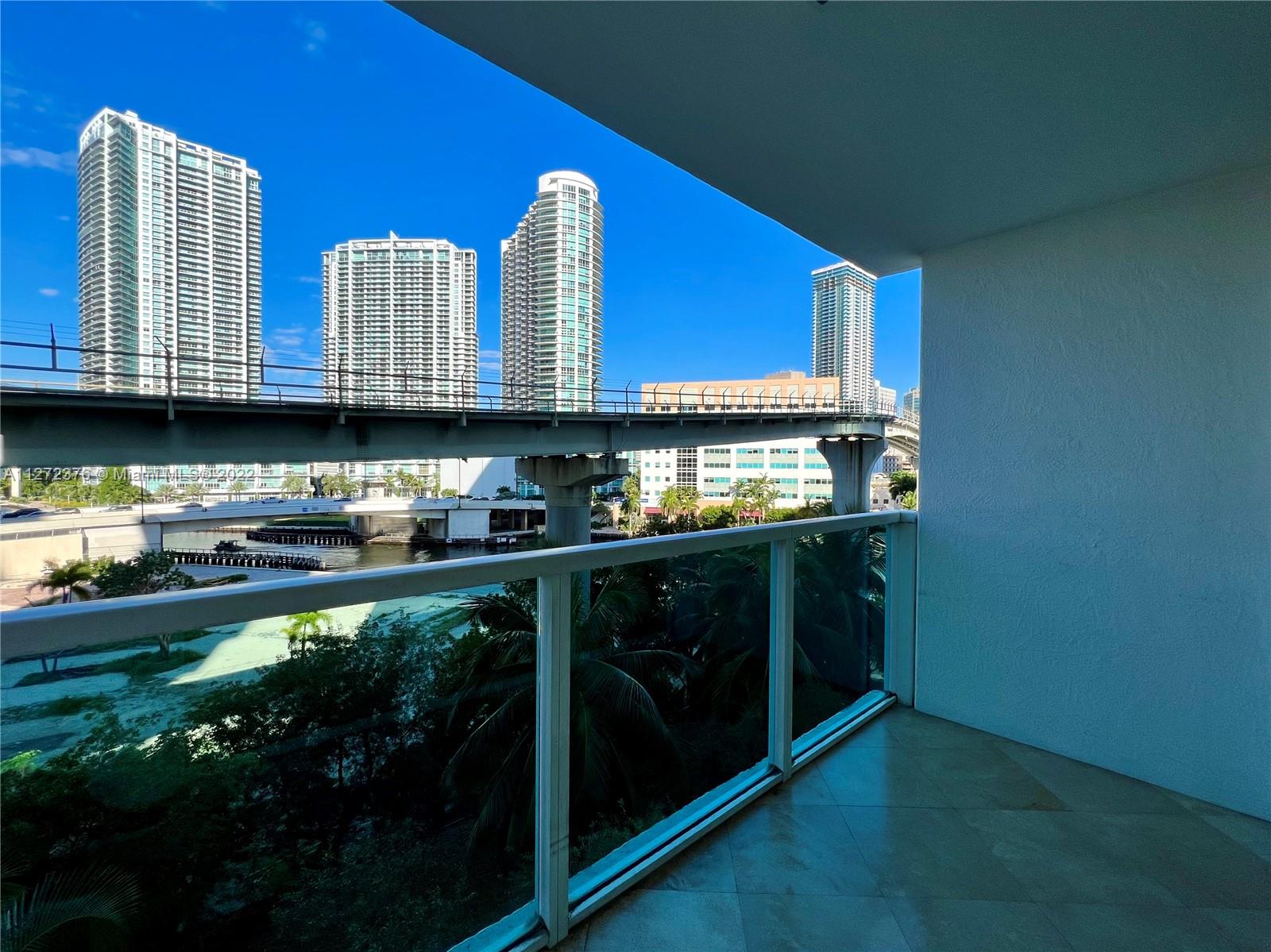 BRICKELL ON THE RIVER N T - Residential Lease