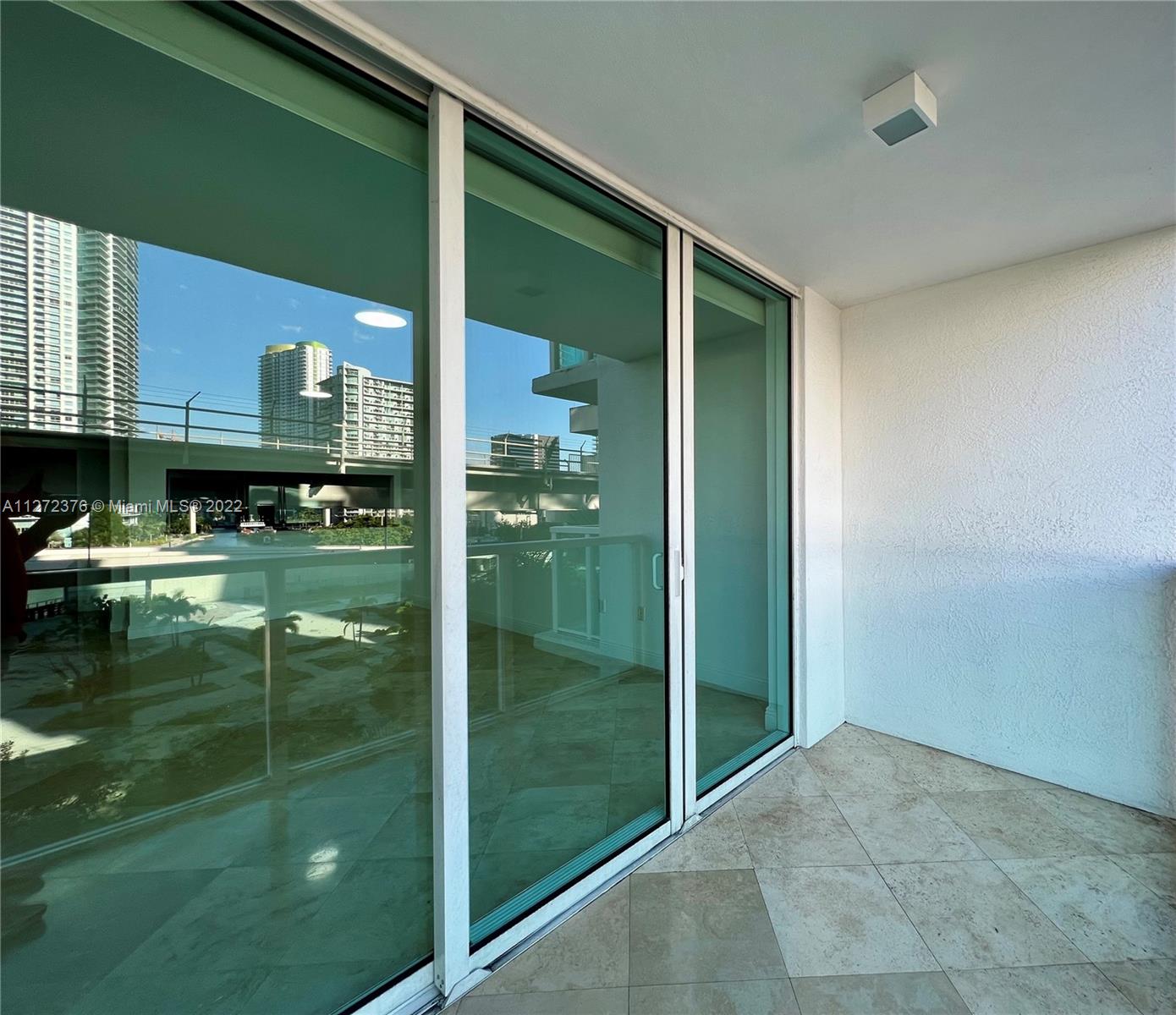 BRICKELL ON THE RIVER N T - Residential Lease