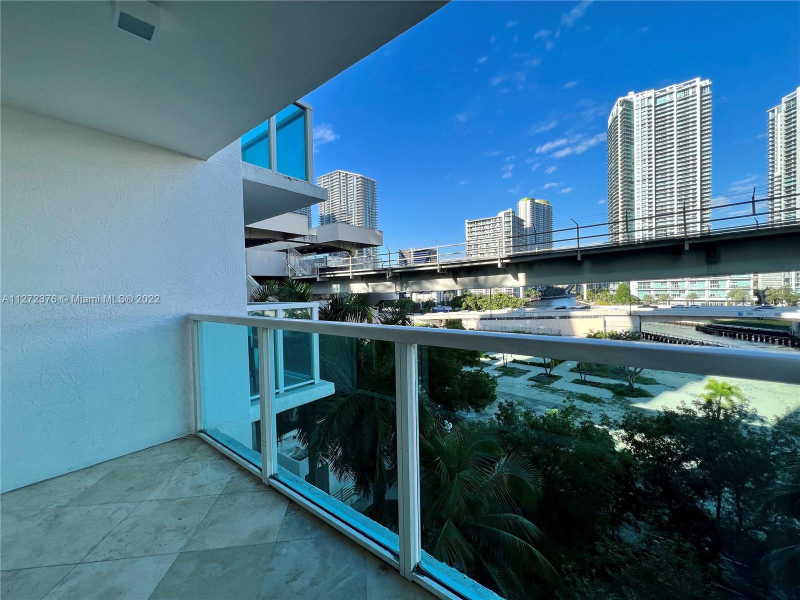 BRICKELL ON THE RIVER N T - Residential Lease