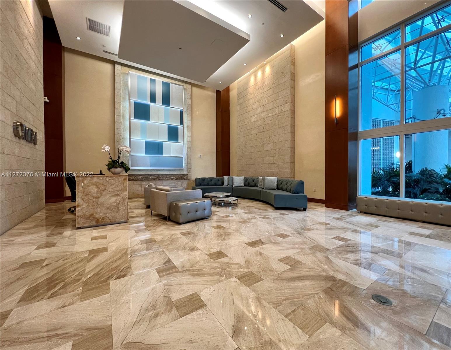 BRICKELL ON THE RIVER N T - Residential Lease