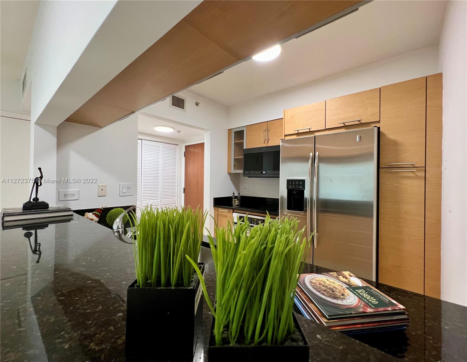 BRICKELL ON THE RIVER N T - Residential Lease