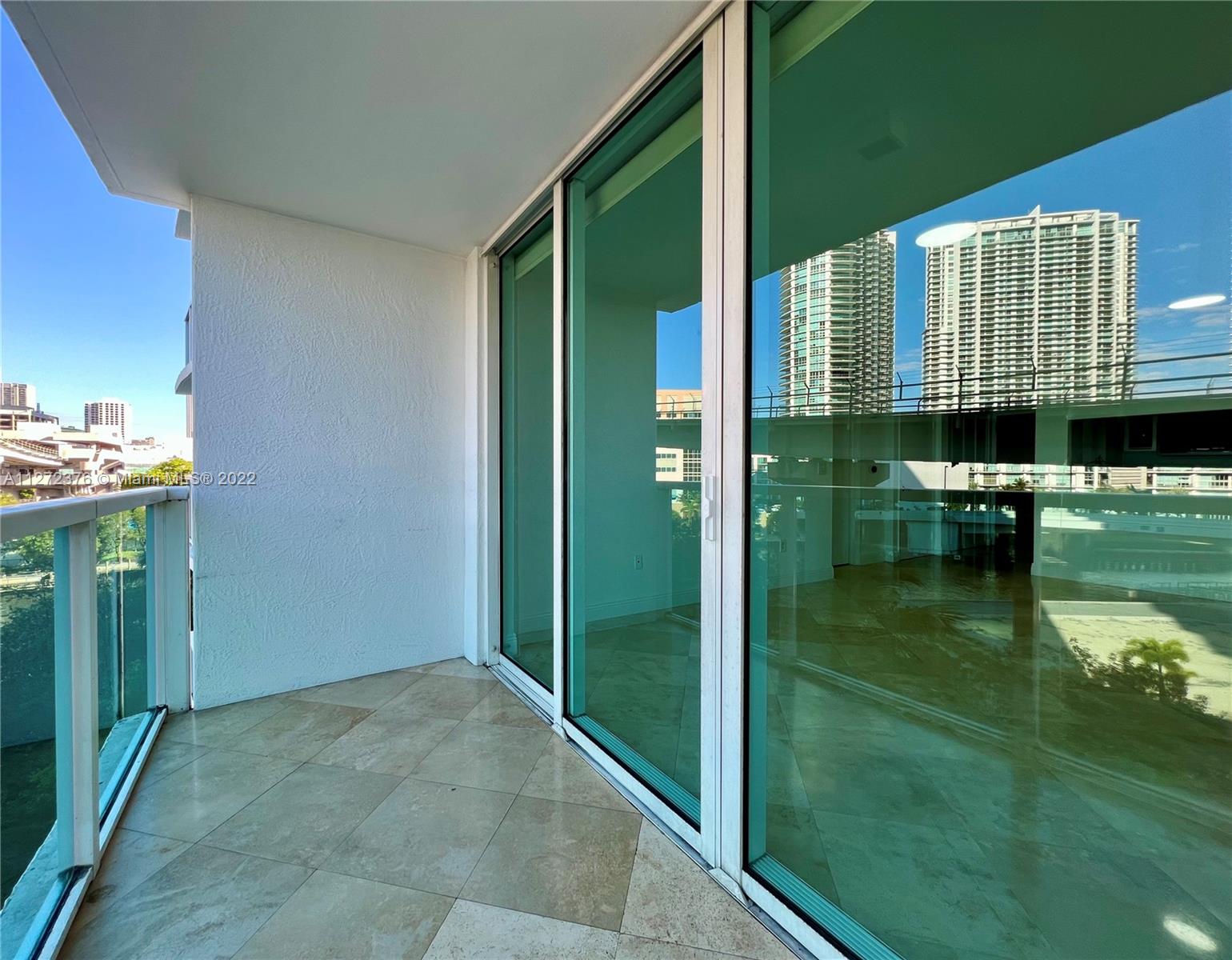 BRICKELL ON THE RIVER N T - Residential Lease