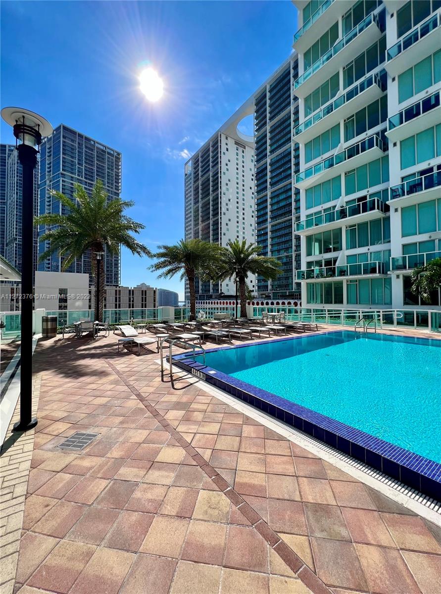BRICKELL ON THE RIVER N T - Residential Lease