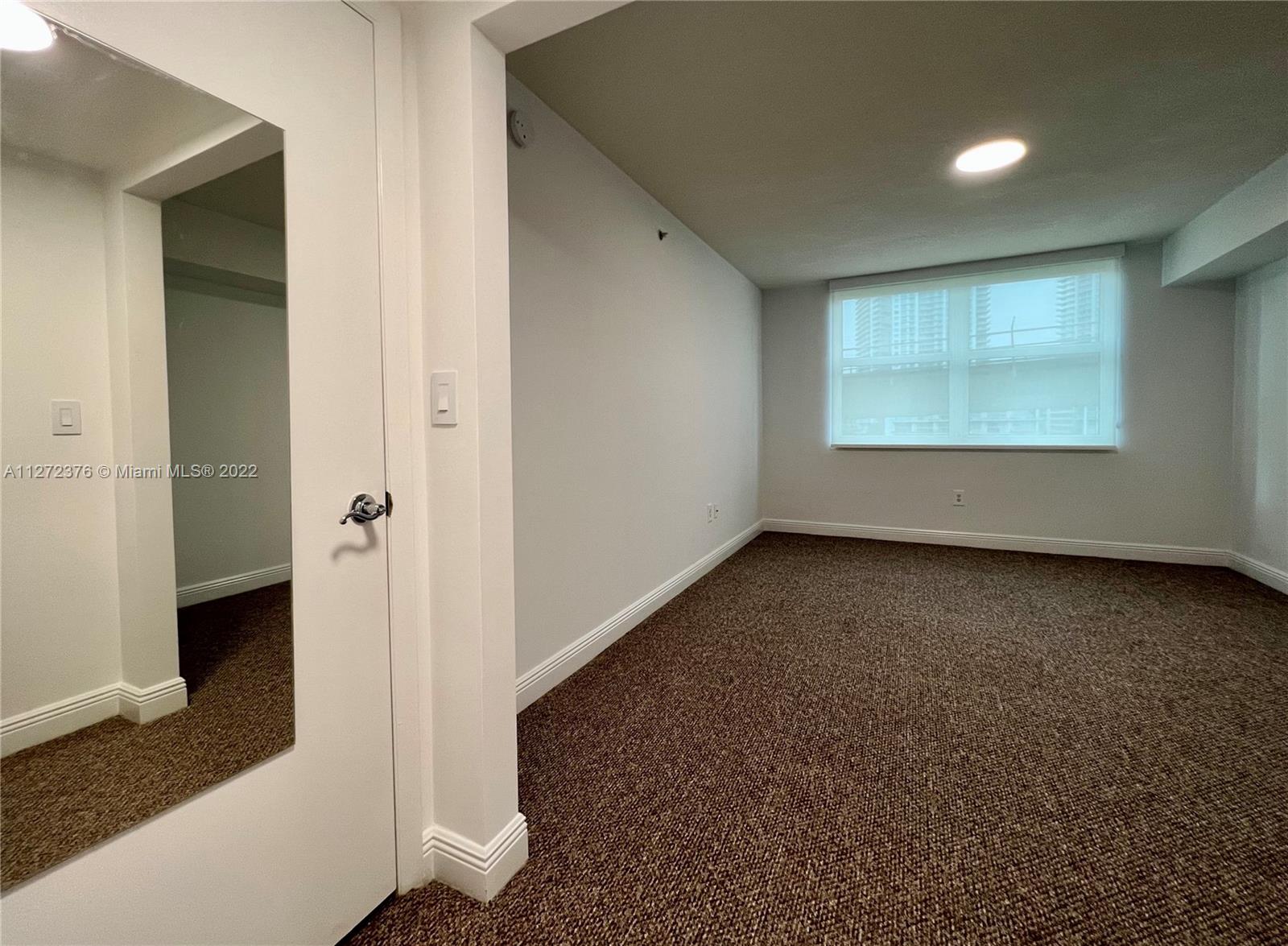 BRICKELL ON THE RIVER N T - Residential Lease