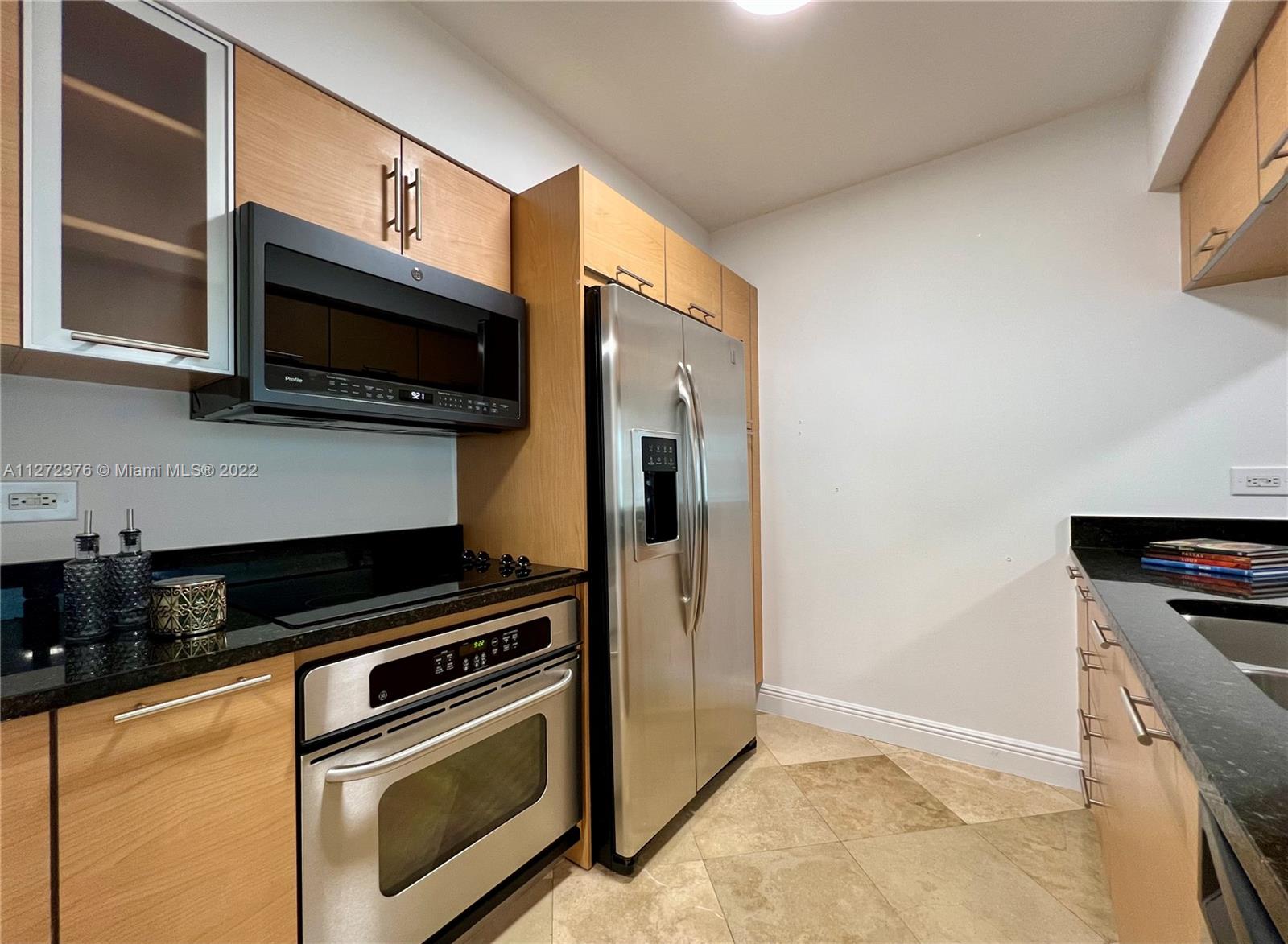 BRICKELL ON THE RIVER N T - Residential Lease