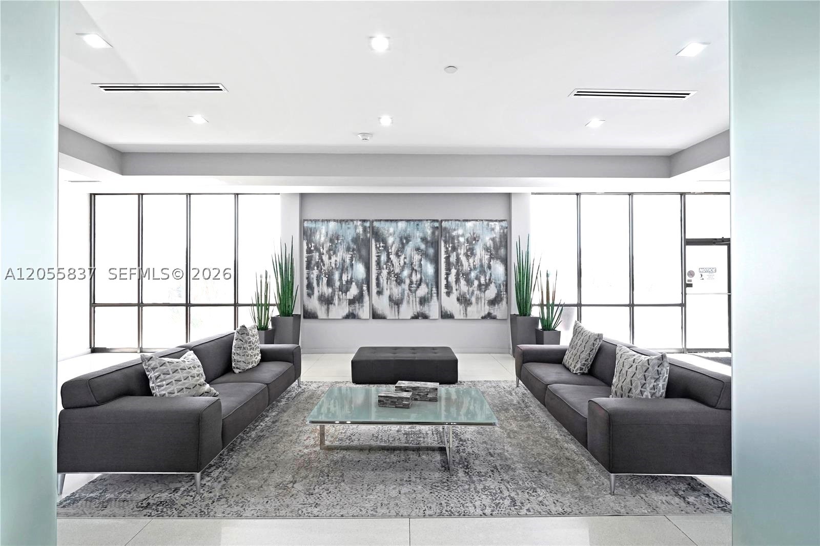 CORONADO CONDO- TOWER II - Residential