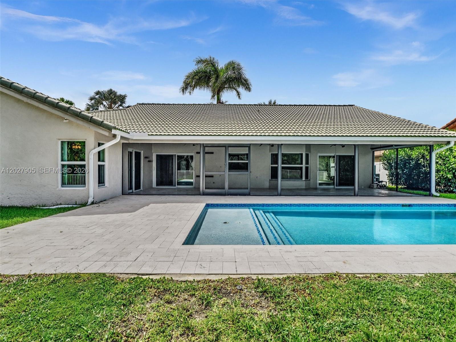 ISLAND LAKES SEC 1 1 - Residential Lease