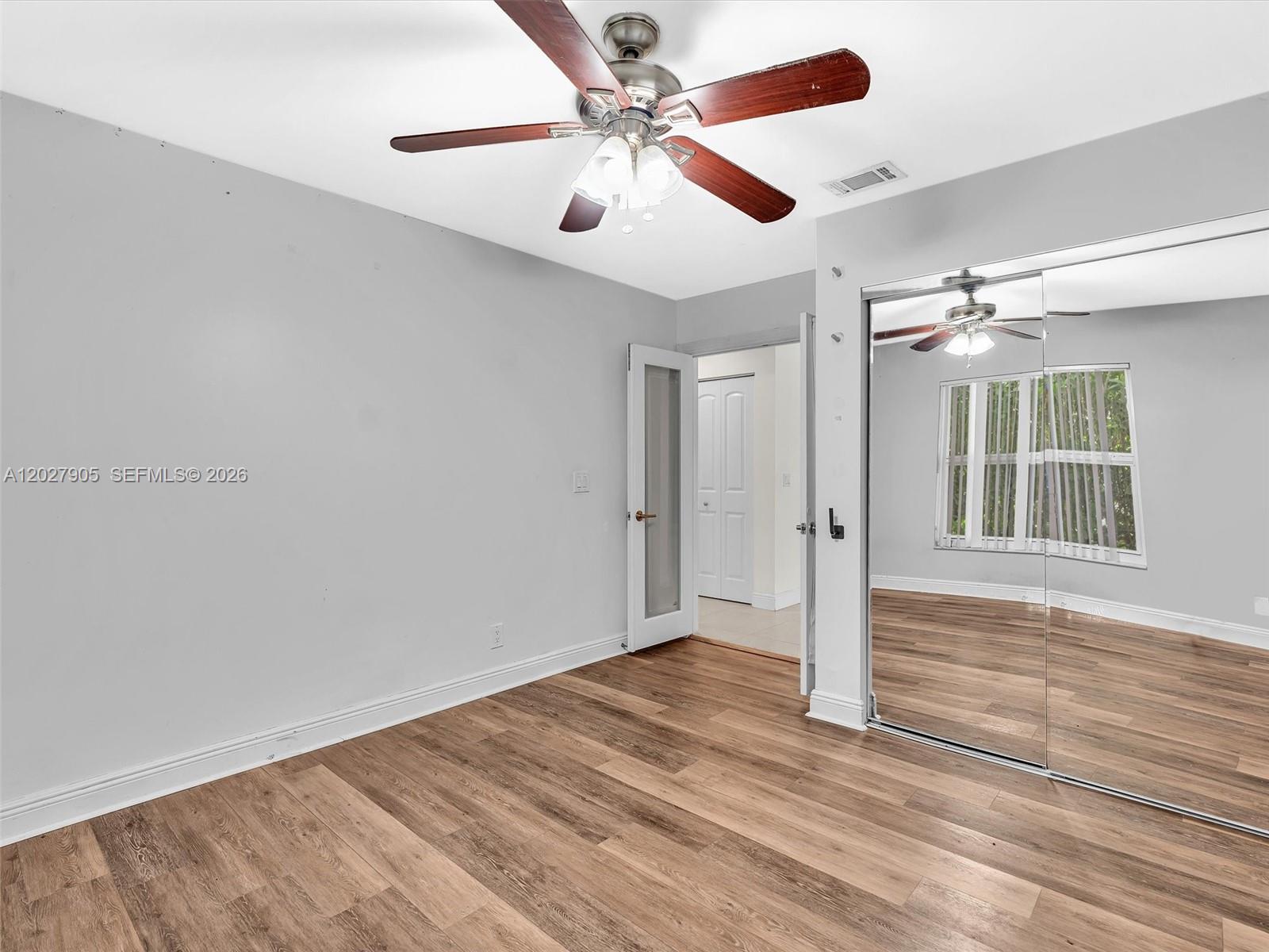 ISLAND LAKES SEC 1 1 - Residential Lease