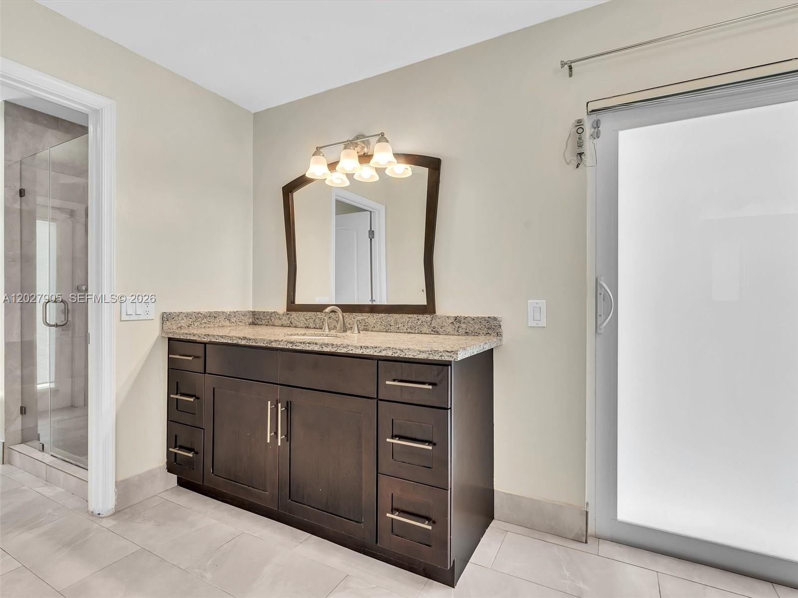 ISLAND LAKES SEC 1 1 - Residential Lease