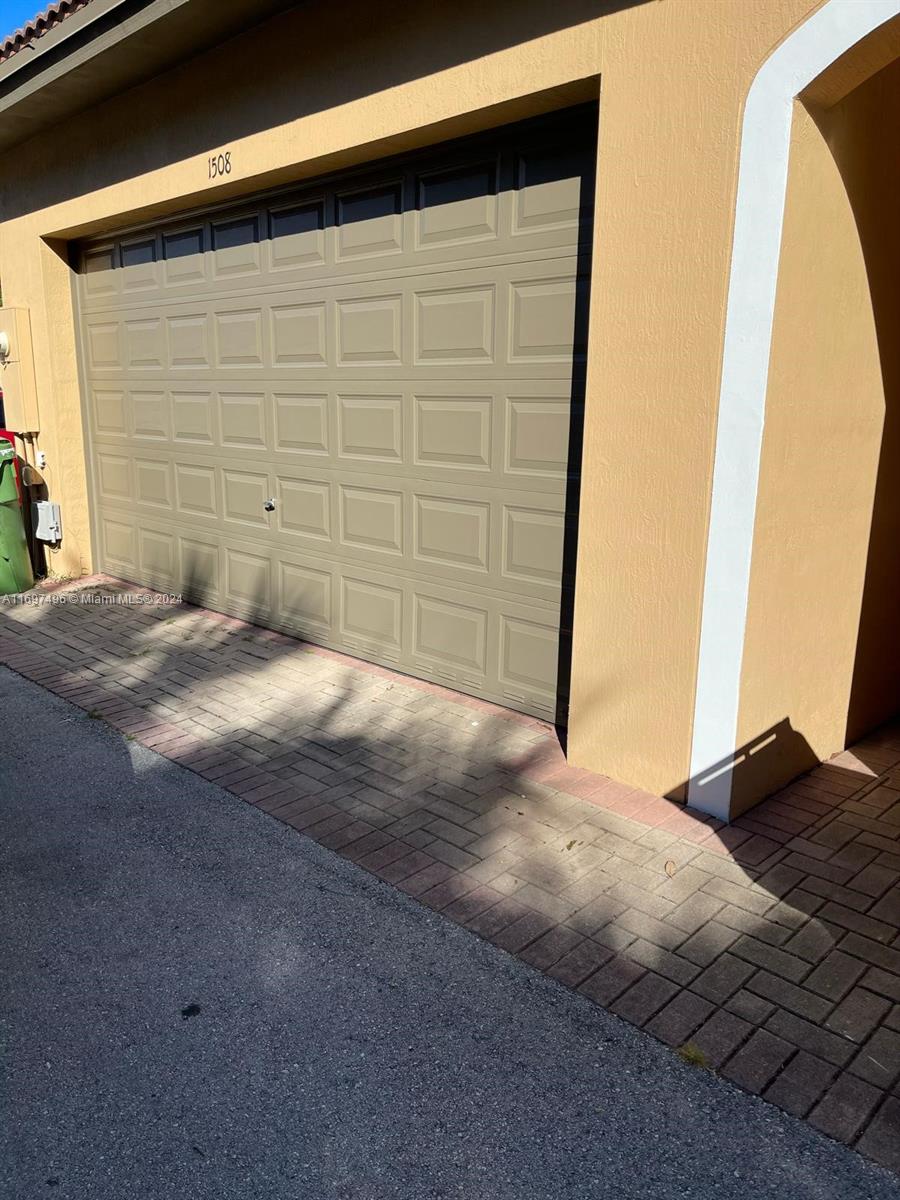 MEADOW PINES - Residential Lease